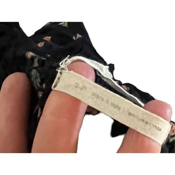 Urban Outfitters Flower Print Peasant Style Crop Top‎ Size Small - Picture 8 of 8